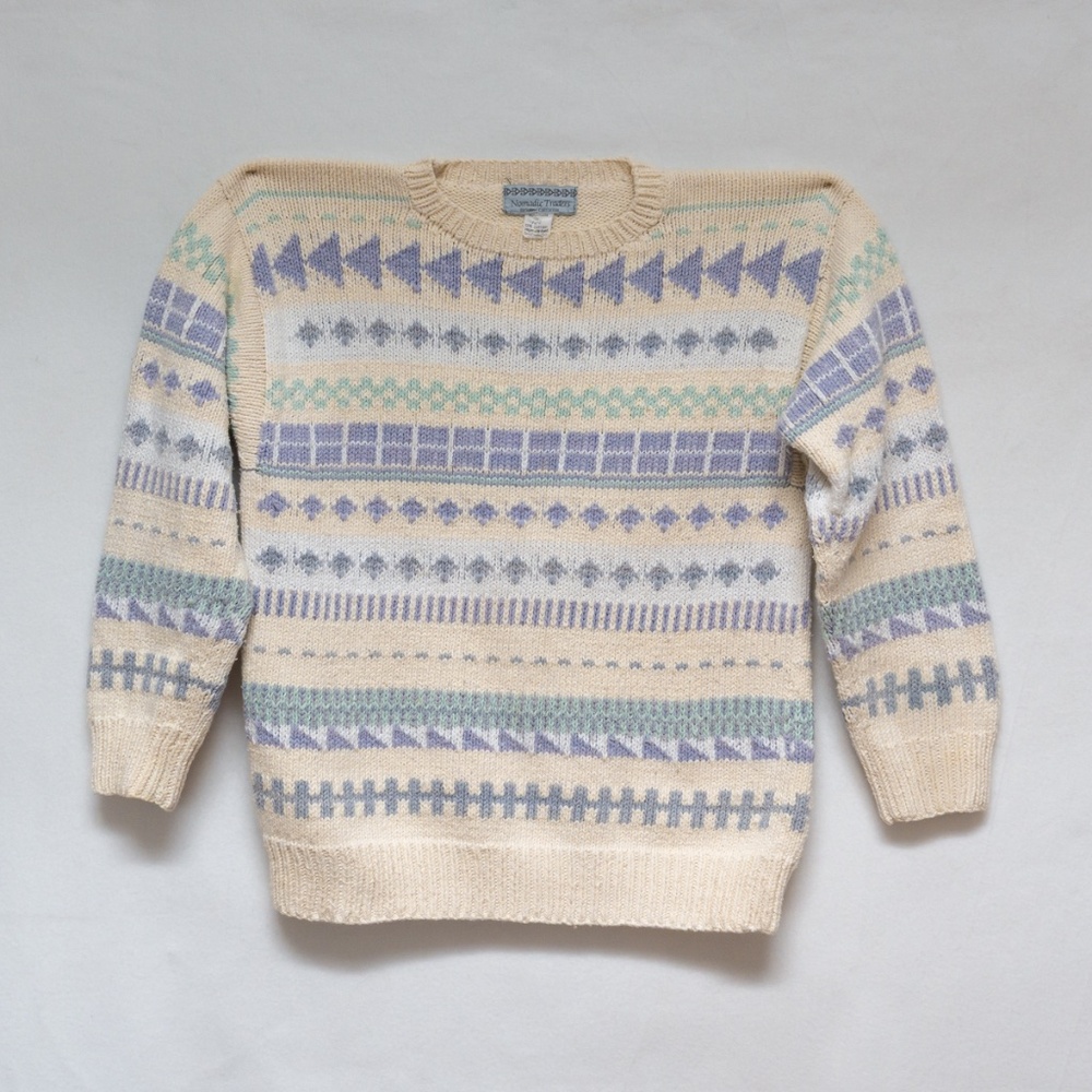 Nomadic Traders  long sleeve women's sweater size M - Like new